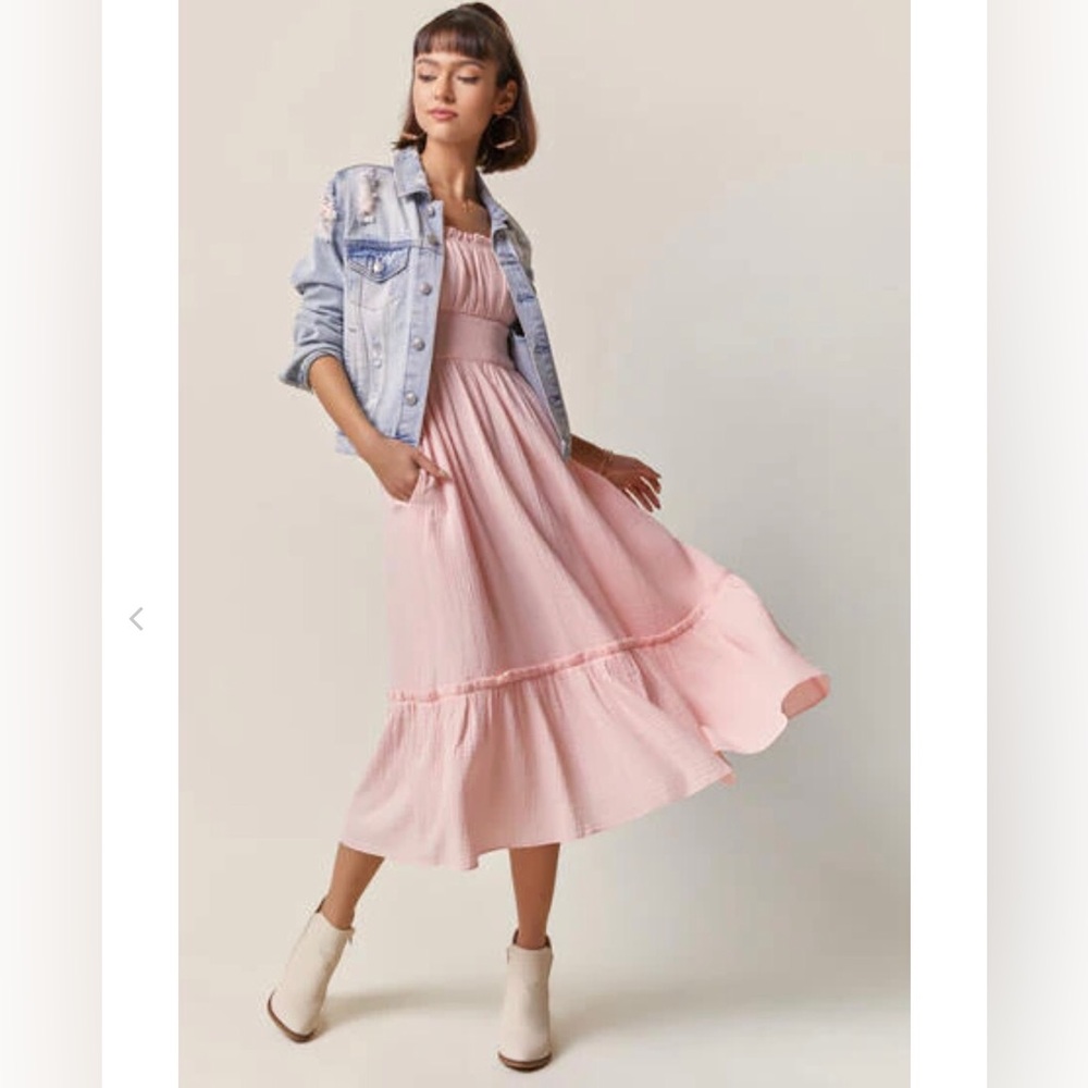 Francesca's smocked midi dress, NWT